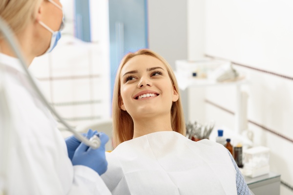 Who Is A Good Candidate For Dental Bonding?