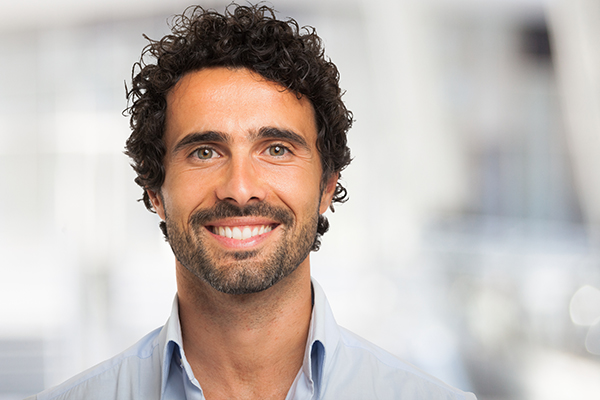How To Determine If You Are A Candidate For Dental Veneers